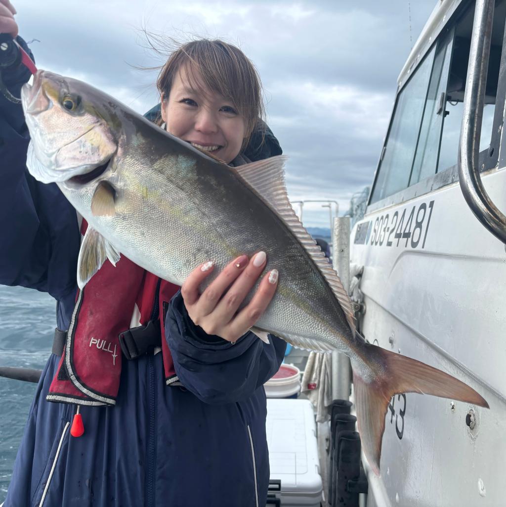 魚礁、アジ、泳がせ釣り