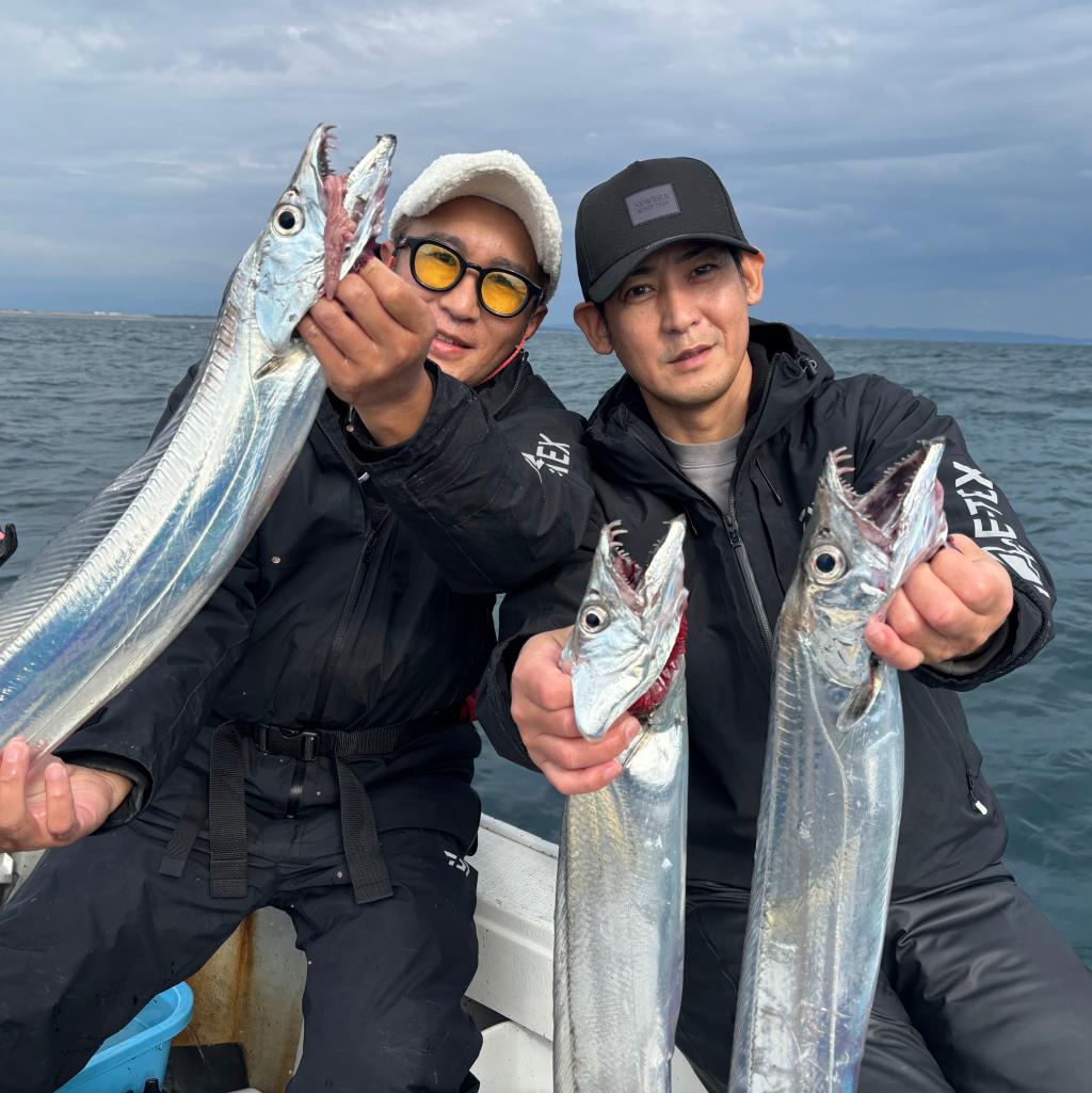 11/27アジ、太刀魚