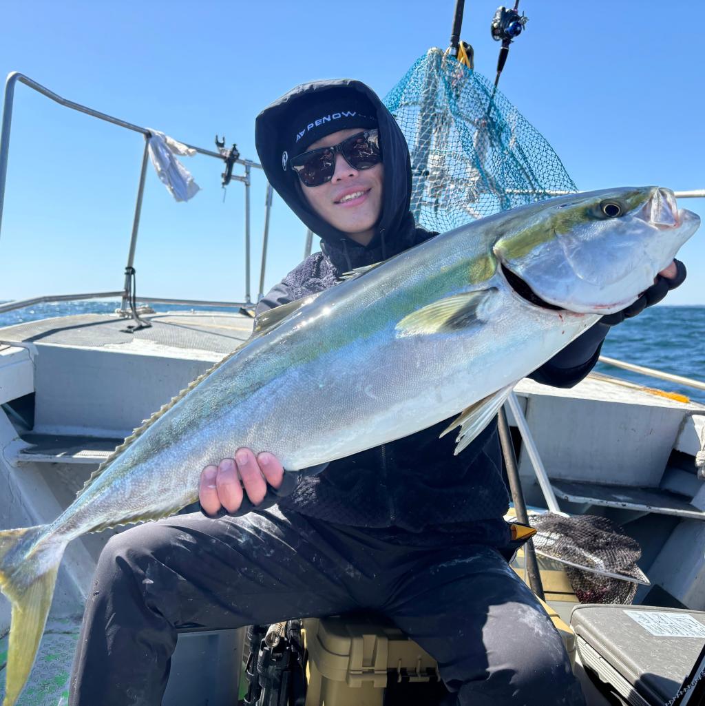 魚礁、アジ、泳がせ釣り